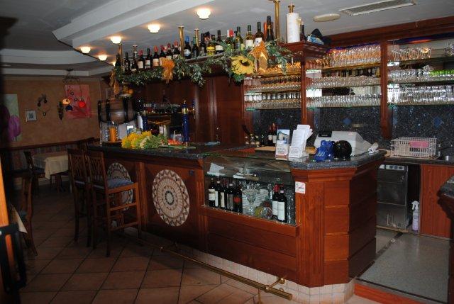 Eleganter Gastraum mit italienischem Ambiente